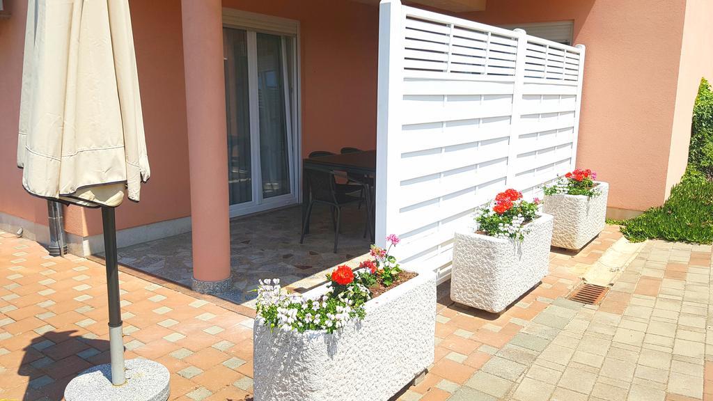 Apartments Simag Banjole Extérieur photo